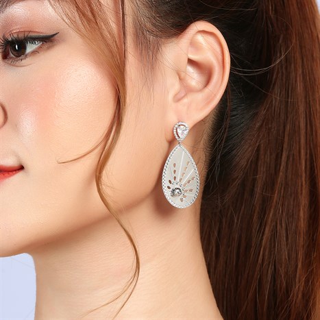 Bông Tai Bạc Nữ Đính Đá Mạ Vàng Trắng AvaJi AVJ.E000115.00 Màu Bạc