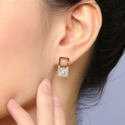 Bông Tai Hợp Kim Nữ Đính Đá AvaJi AVJ.E000202.00 Màu Vàng