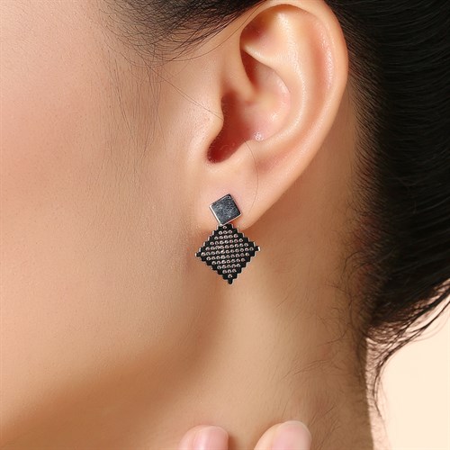 Bông Tai Hợp Kim Nữ Đính Đá AvaJi AVJ.E000261.00 Màu Bạc