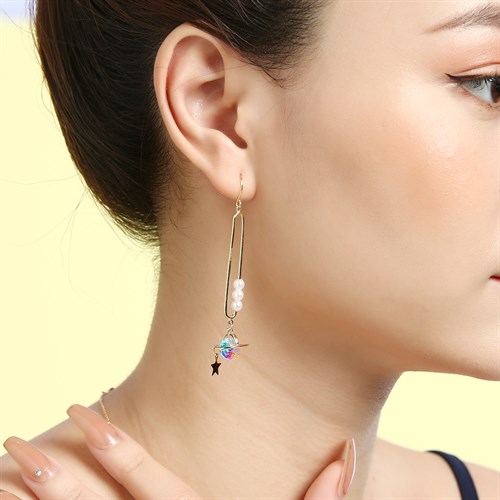 Bông Tai Hợp Kim Nữ Đính Đá AvaJi AVJ.E000287.00 Màu Vàng