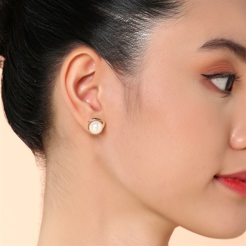 Bông Tai Hợp Kim Nữ Ngọc Trai AvaJi AVJ.E000375.00 Màu Vàng
