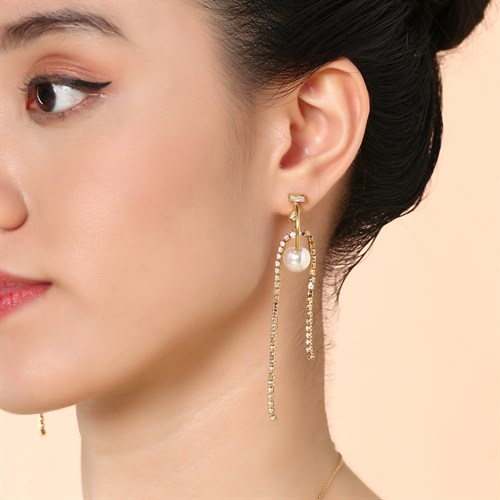 Bông Tai Hợp Kim Nữ Ngọc Trai AvaJi AVJ.E000397.00 Màu Vàng