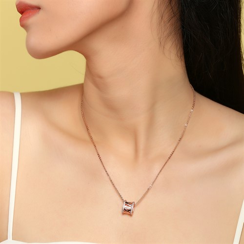 Dây Chuyền Hợp Kim Nữ AvaJi Đính Đá AVJ.N000072.00 Màu Vàng