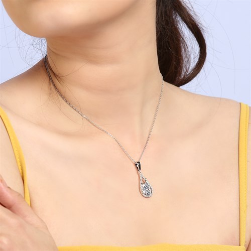 Mặt Dây Chuyền Hợp Kim Nữ AvaJi Đính Đá AVJ.P000007.00 Màu Bạc