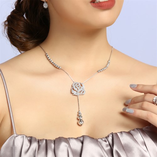 Dây Chuyền Bạc Nữ Đính Đá Mạ Vàng Trắng AvaJi AVJ.N000233.00 Màu Bạc