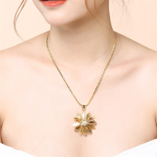 Mặt Dây Chuyền Bạc Nữ Đính Đá Mạ Vàng 18K AvaJi AVJ.P000011.00 Màu Vàng
