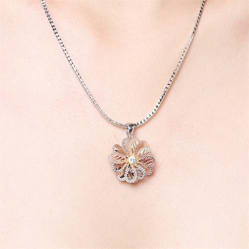 Mặt Dây Chuyền Bạc Nữ Đính Đá Mạ Vàng 18K AvaJi AVJ.P000037.00 Màu Vàng