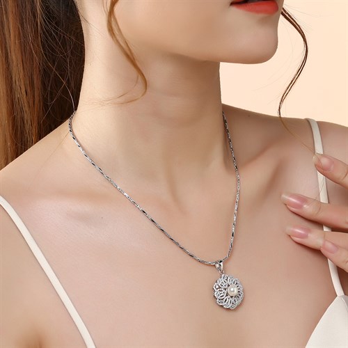 Mặt Dây Chuyền Bạc Nữ Đính Đá Mạ Vàng Trắng AvaJi AVJ.P000070.00 Màu Bạc