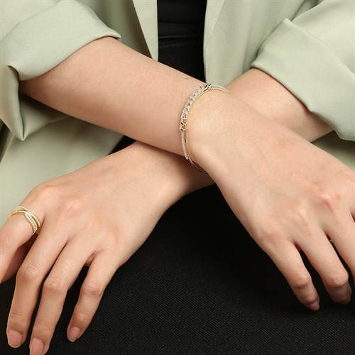 Vòng Tay Hợp Kim Nữ AvaJi Đính Đá AVJ.B000007.00 Màu Vàng