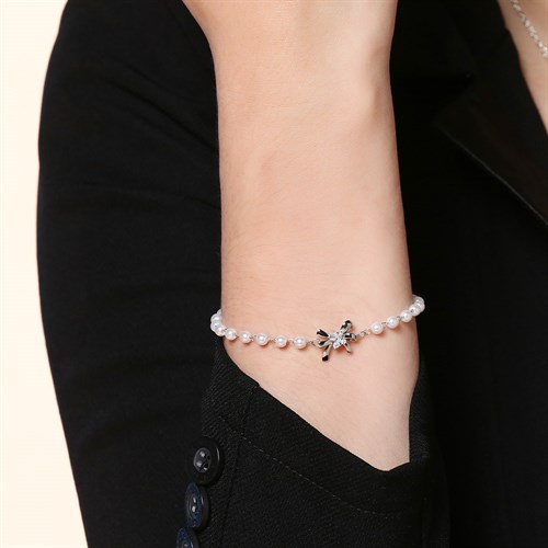 Vòng Tay Hợp Kim Nữ AvaJi Ngọc Trai AVJ.T000008.00