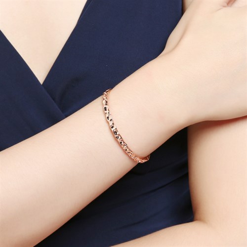 Vòng Tay Hợp Kim Nữ Đính Đá AvaJi AVJ.B000140.00 Màu Vàng Hồng