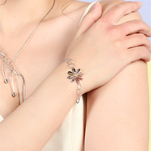 Lắc Tay Bạc Nữ Đính Đá Mạ Vàng 18K AvaJi AVJ.B000093 Màu Bạc