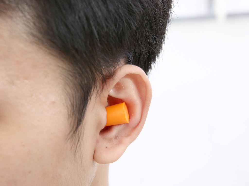 Bộ nút bịt tai chống ồn UBL RM0073 giá tốt tại Bách Hoá XANH