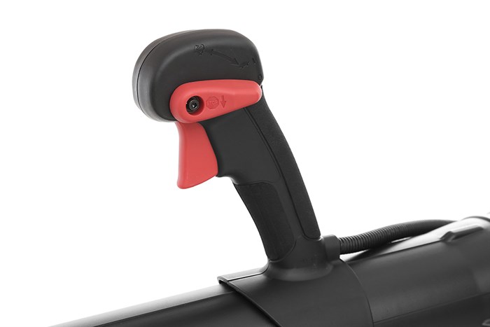 Máy thổi bụi chạy xăng Makita EB7660TH 3000W