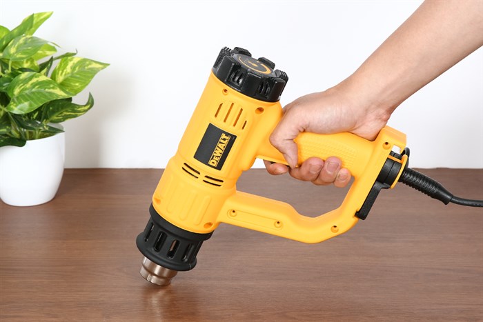 Máy thổi hơi nóng Dewalt D26411-B1 1800W
