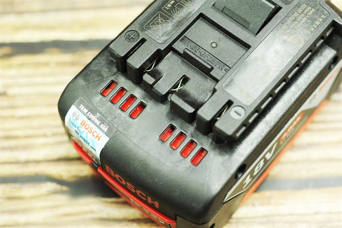 Pin Li-Ion Bosch 18V 4.0 Ah