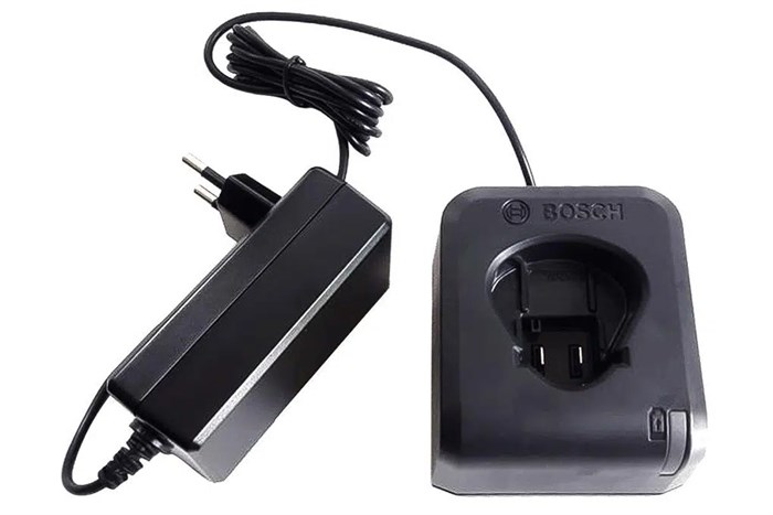 Sạc GAL Bosch 12V-20 12V 2 Ah Màu Đen