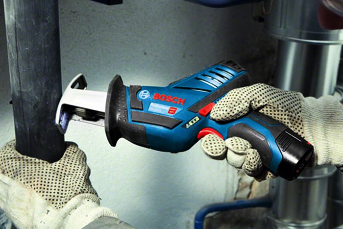 Máy cưa kiếm dùng pin Bosch GSA 12 V-LI 12V (không kèm pin, sạc)