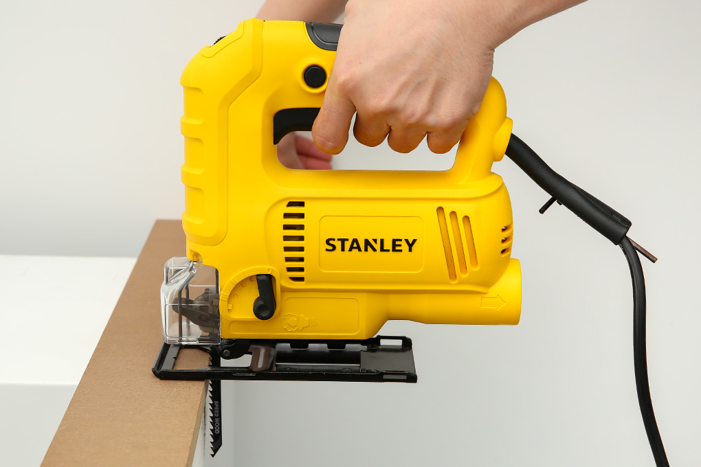 Máy cưa lọng Stanley SJ60-B1 600W Màu Đen - Vàng
