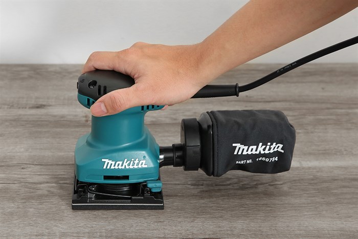 Máy chà nhám rung Makita BO4557 180W