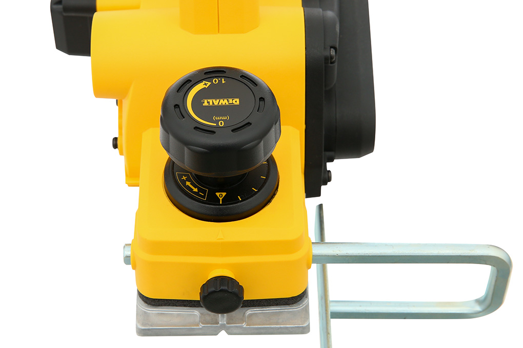 Máy bào gỗ Dewalt D26676-B1 550W Màu Đen - Vàng
