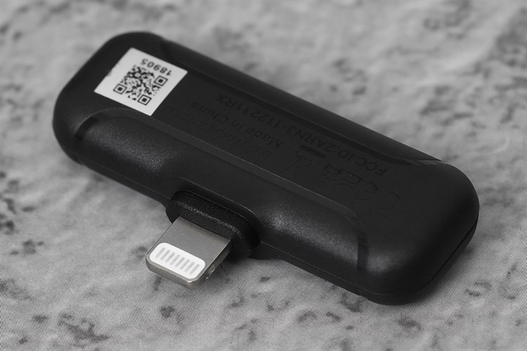 Micro cài áo không dây Lightning BOYA BY-WM3T2-D Màu Đen