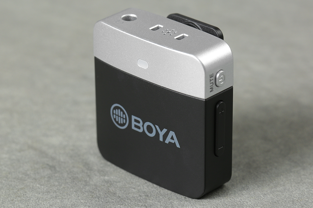 Micro cài áo không dây Lightning BOYA BY-M1LV-D Màu Đen