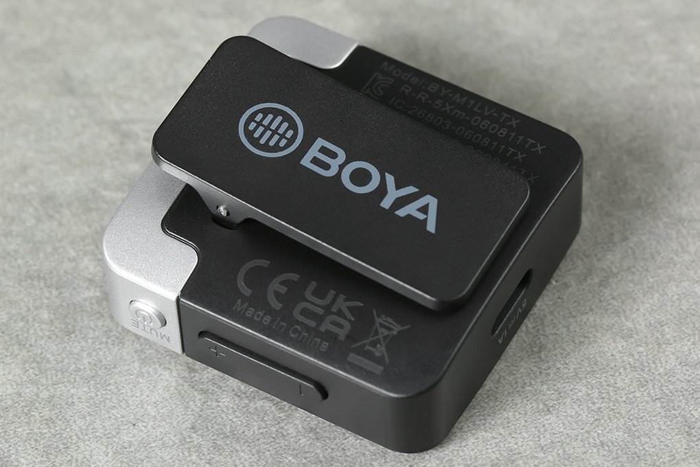 Micro cài áo không dây Lightning BOYA BY-M1LV-D Màu Đen