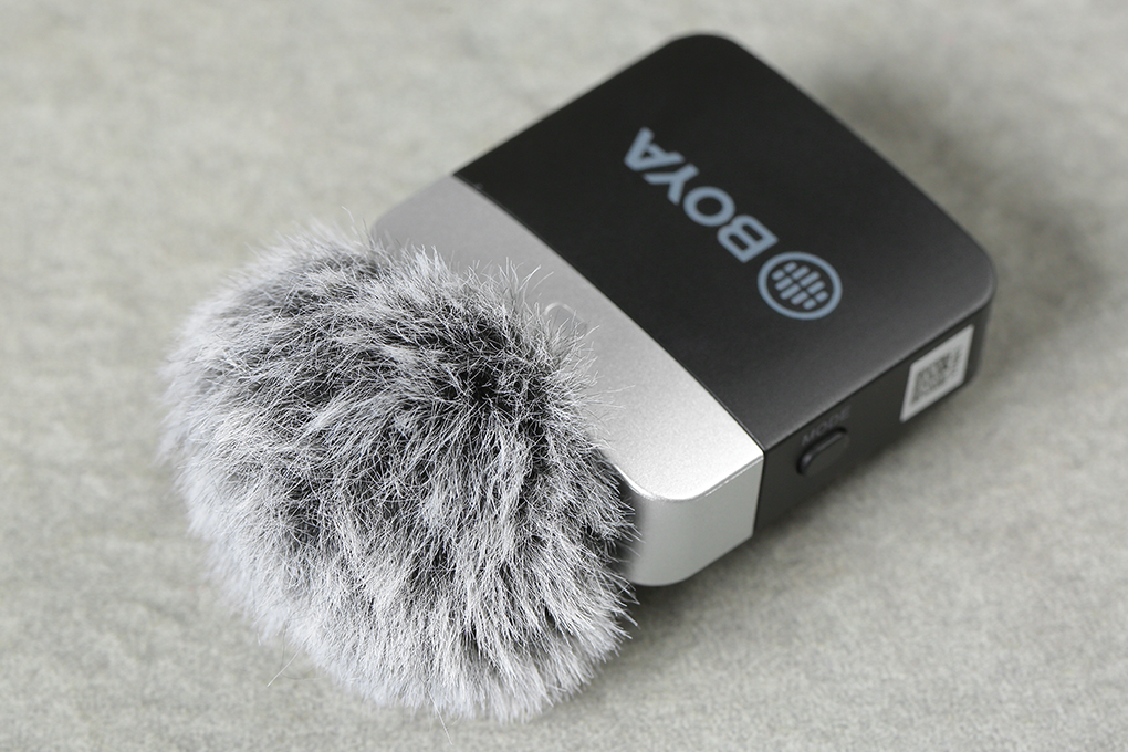 Micro cài áo không dây Lightning BOYA BY-M1LV-D Màu Đen