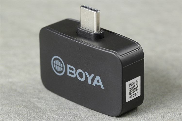 Micro cài áo không dây Type-C BOYA BY-M1LV-U Màu Đen