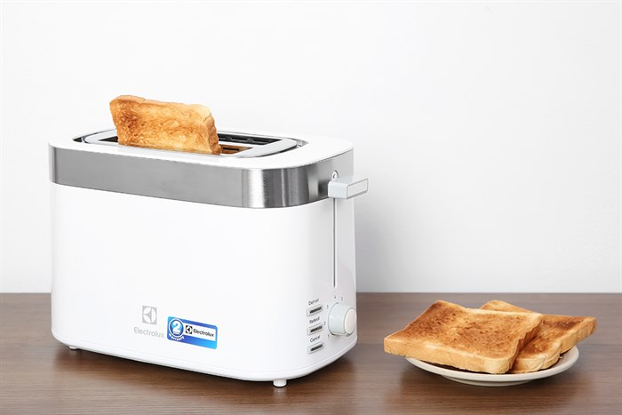 Máy nướng bánh mì Electrolux E2TS1-100W Màu Trắng