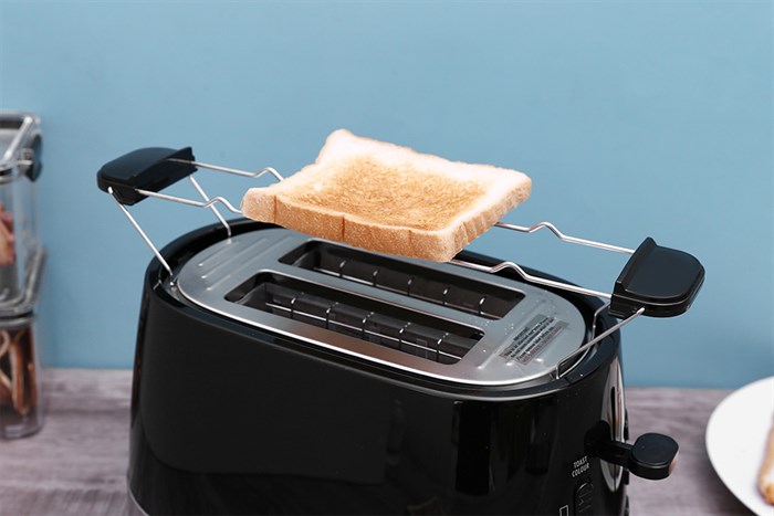 Máy nướng bánh mì Delonghi CTLA2103.BK Màu Đen