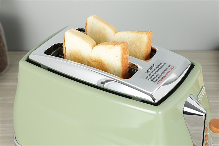 Máy nướng bánh mì Delonghi CTOV2103.GR Màu Xanh rêu