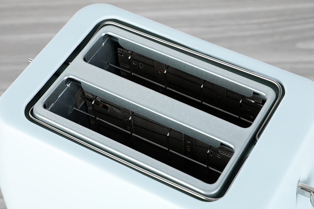 Máy nướng bánh mì Lock&Lock EJB221BLU Màu Xanh mint