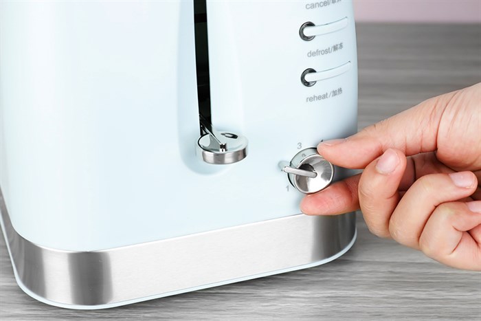 Máy nướng bánh mì Lock&Lock EJB221BLU Màu Xanh mint