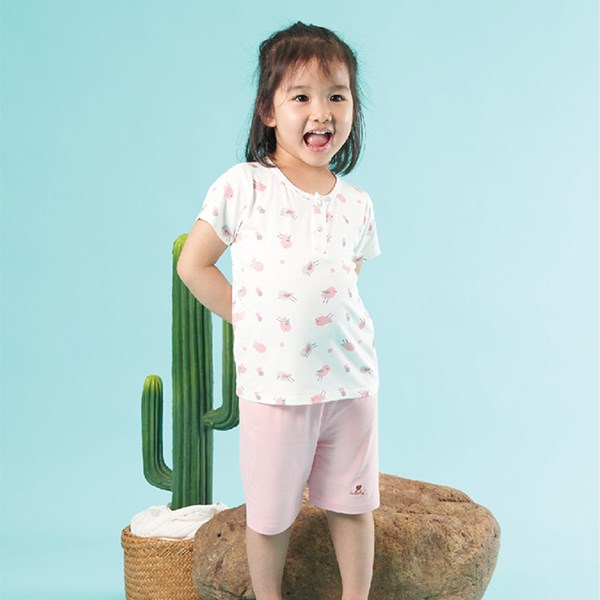 Bộ tay ngắn bé gái Lullaby NH110V màu hồng nhạt 6