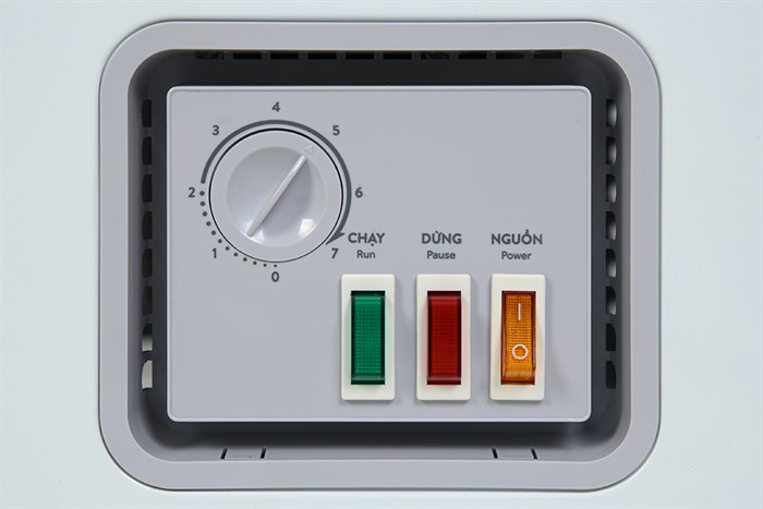 Tủ đông Kangaroo 192 lít KG 266NC2 Màu Trắng