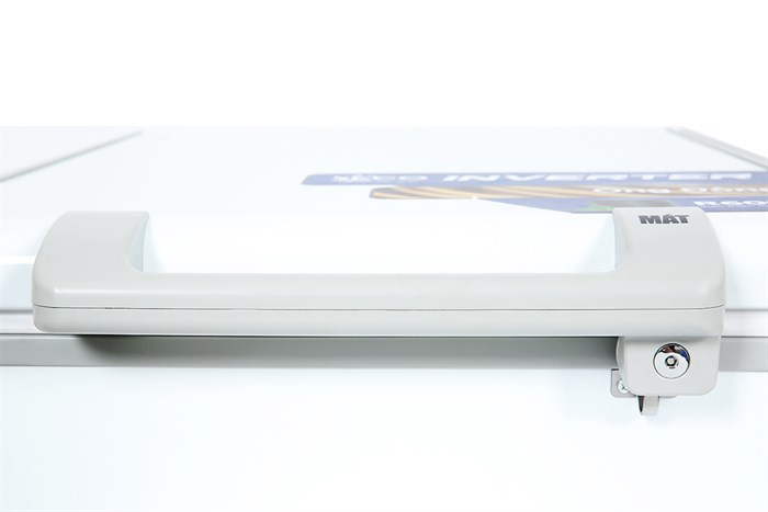 Tủ đông Aqua Inverter 295 lít AQF-C4202E Màu Trắng