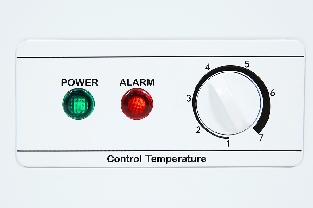 Tủ đông Aqua Inverter 295 lít AQF-C4202E Màu Trắng