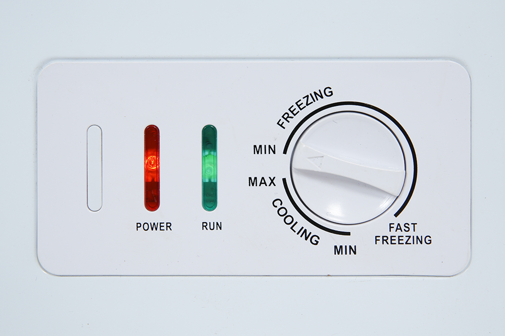 Tủ đông Alaska Inverter 295 lít BD 400CI Màu Trắng