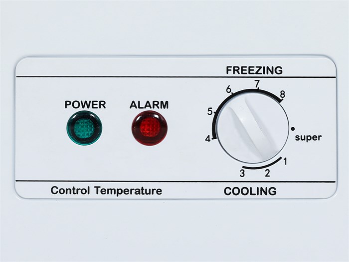 Tủ đông Aqua 251 lít AQF-C3501S Màu Trắng