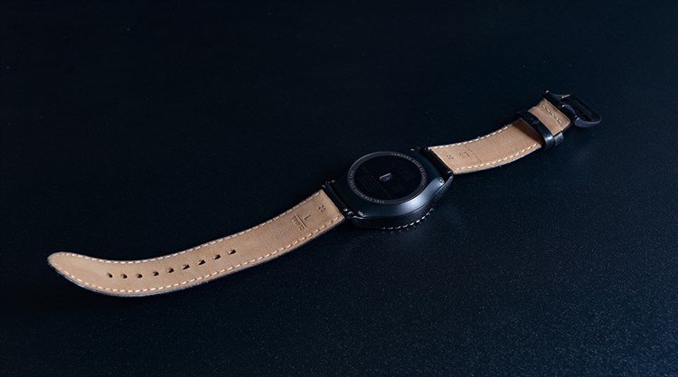 Samsung Gear S2 classic Màu Đen