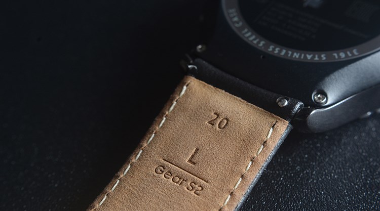 Samsung Gear S2 classic Màu Đen