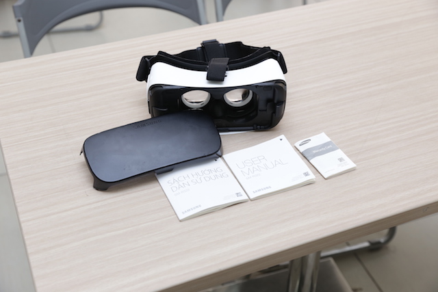 Một bộ sản phẩm của Gear VR