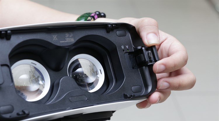 Samsung Gear VR Màu Trắng