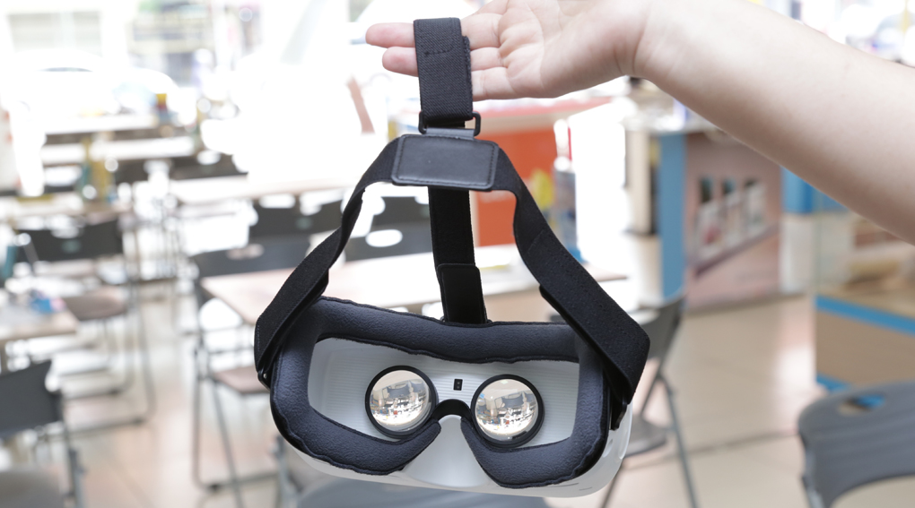 Samsung Gear VR Màu Trắng
