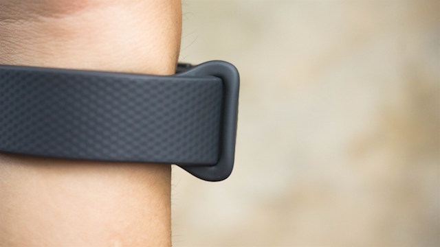 fitbit gear 2