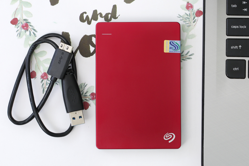 Ổ cứng HDD 1TB Seagate Backup Plus Slim đỏ Màu Đỏ