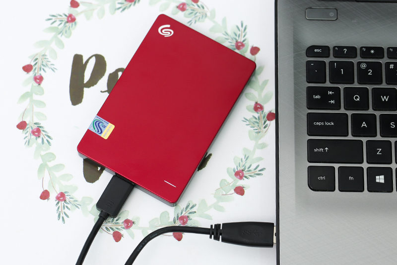Ổ cứng HDD 1TB Seagate Backup Plus Slim đỏ Màu Đỏ