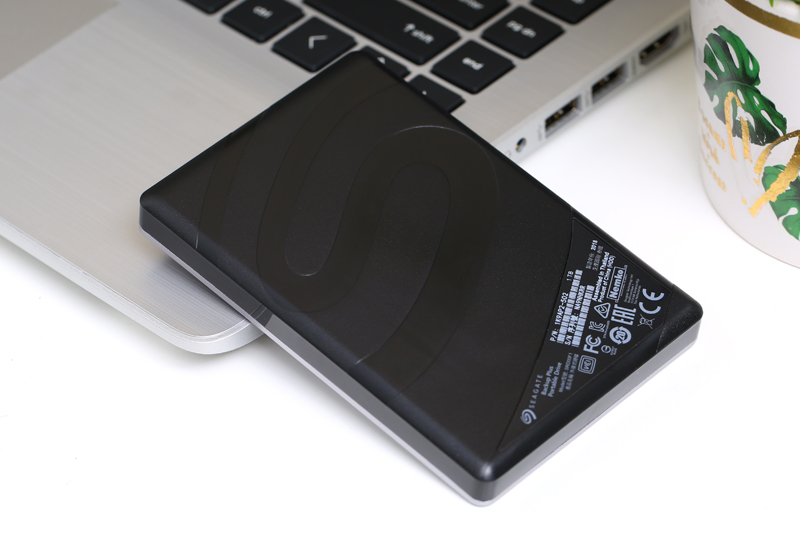 Ổ cứng HDD 1TB Seagate Backup Plus Slim Bạc Màu Bạc